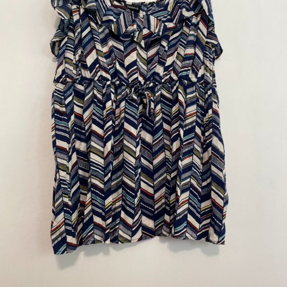 TORRID 3 Plus Size Chevron Print Challis Ruffle Babydoll Top Blue White Boho 3X - Picture 5 of 16